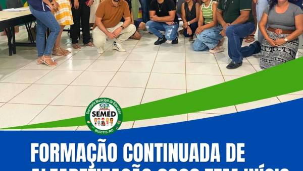 Formação Continuada prioriza estratégias de alfabetização e planejamento para 2026